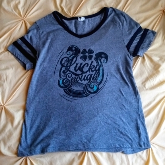 Lucky T-shirt - Picture 1 of 3
